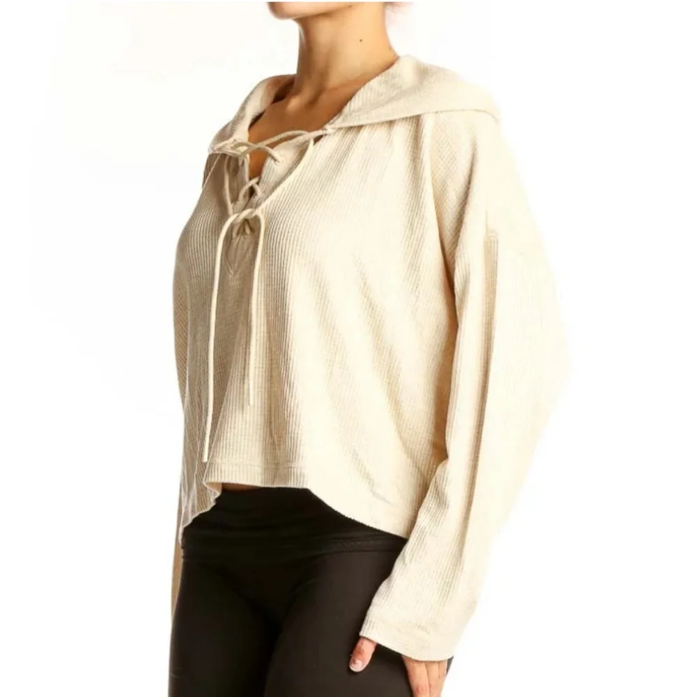 Vineyard Vines Cropped Oversized Sweater - Picture 8 of 9